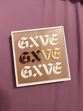 GXVE Mini Eyeshadow Palette